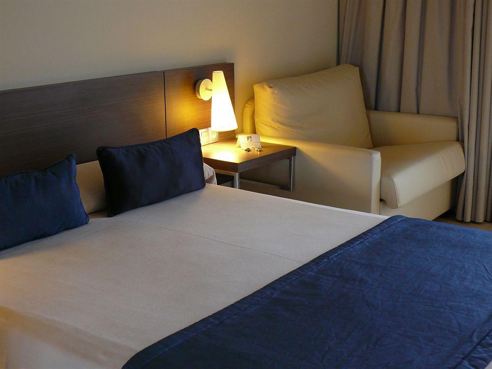Hotel Spa Mediterraneo Park Росас Экстерьер фото