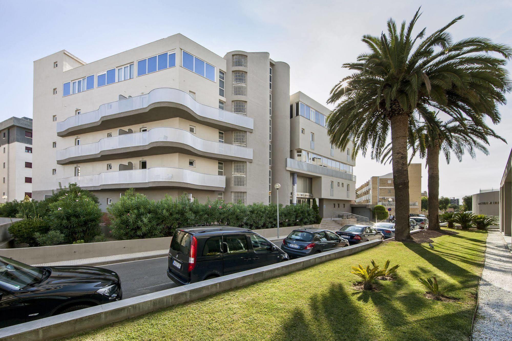 Hotel Spa Mediterraneo Park Росас Экстерьер фото