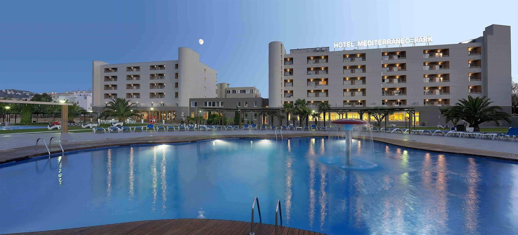 Hotel Spa Mediterraneo Park Росас Экстерьер фото
